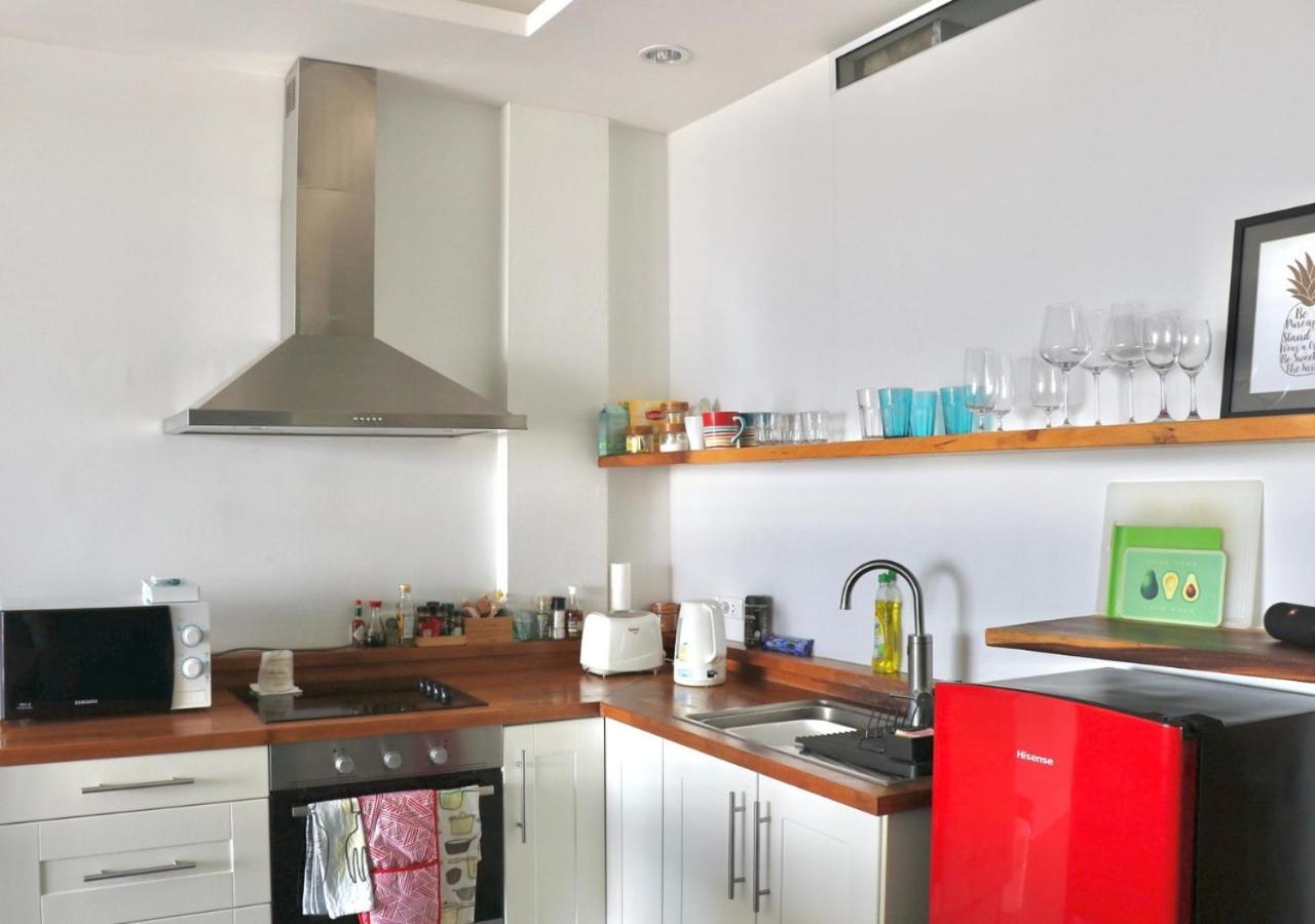 The Bay Condominium, 1-bed With Stunning Sea Views *